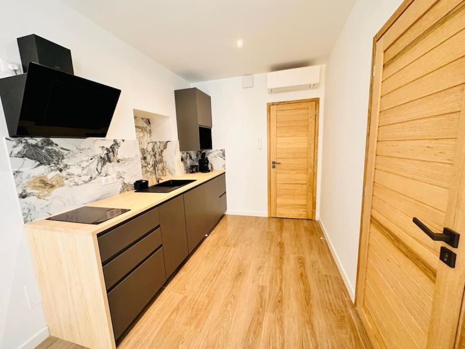 Les Appartements De Nana 4 - Studio Hypercentre, Rue Meynadier, Palais & Plage, Clim, Wifi Cannes Exterior foto